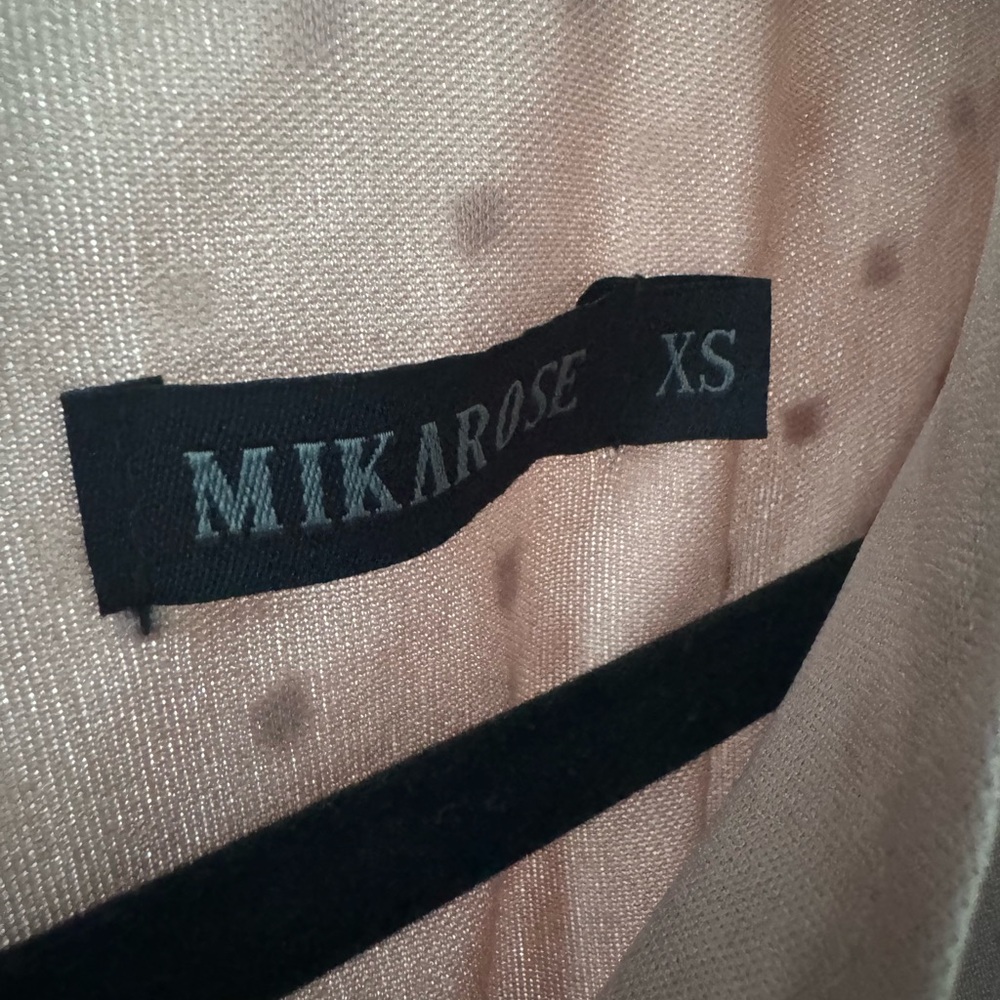 Dress - Picture 7 of 9